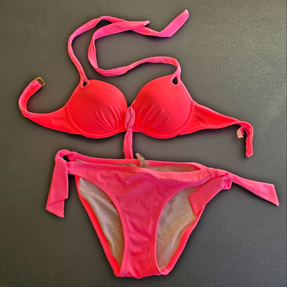 Victoria's Secret swim